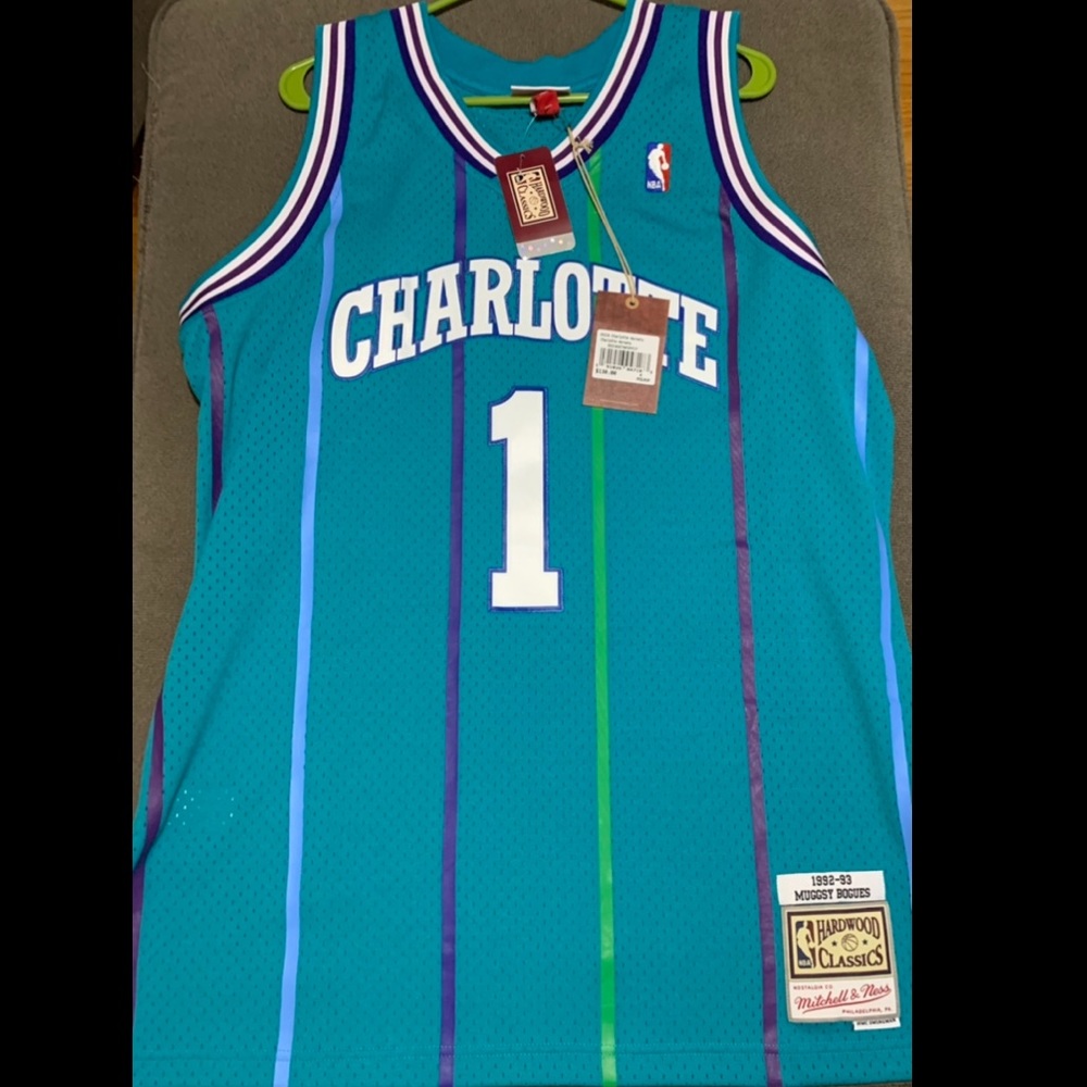 Muggsy Bogues Charlotte Hornets Jersey